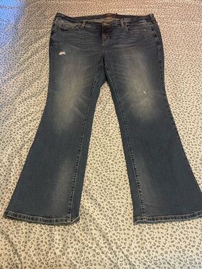 Torrid Women’s Mid-Rise Slim Bootcut Jeans in Dark Blue